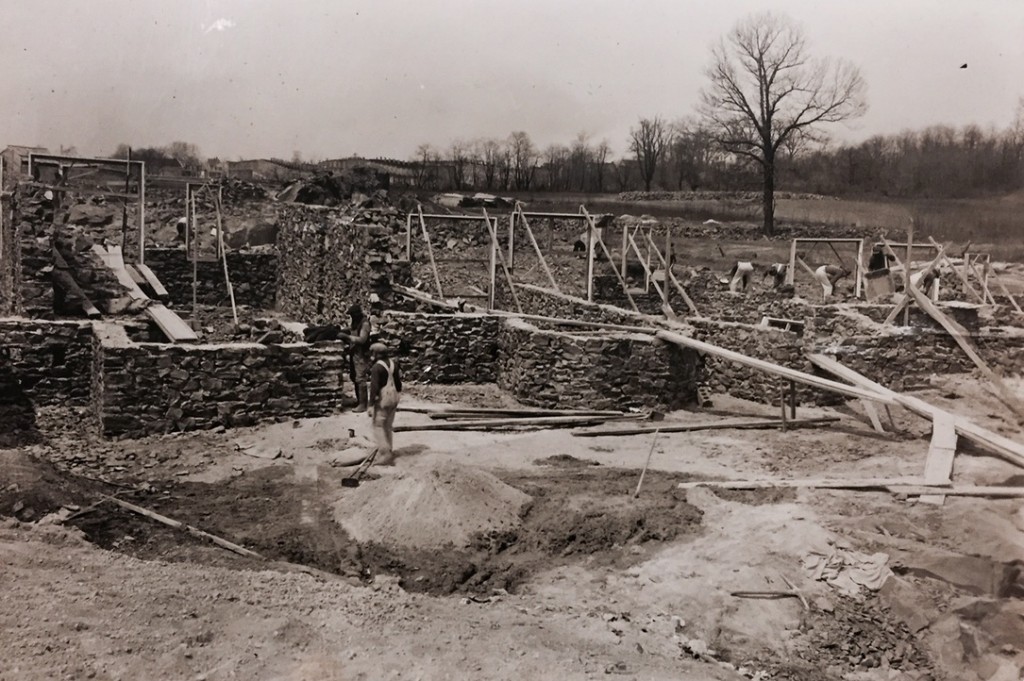 Ednor Gardens under construction(2), MdHS, Reference photo