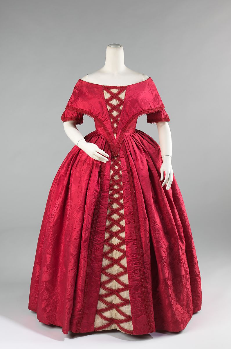 ballgown1842