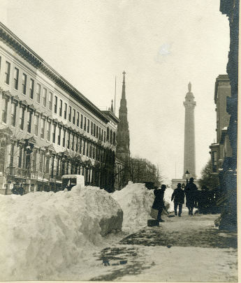 View looking south on Charles Street towards the monument, unidentified photographer, 1899.